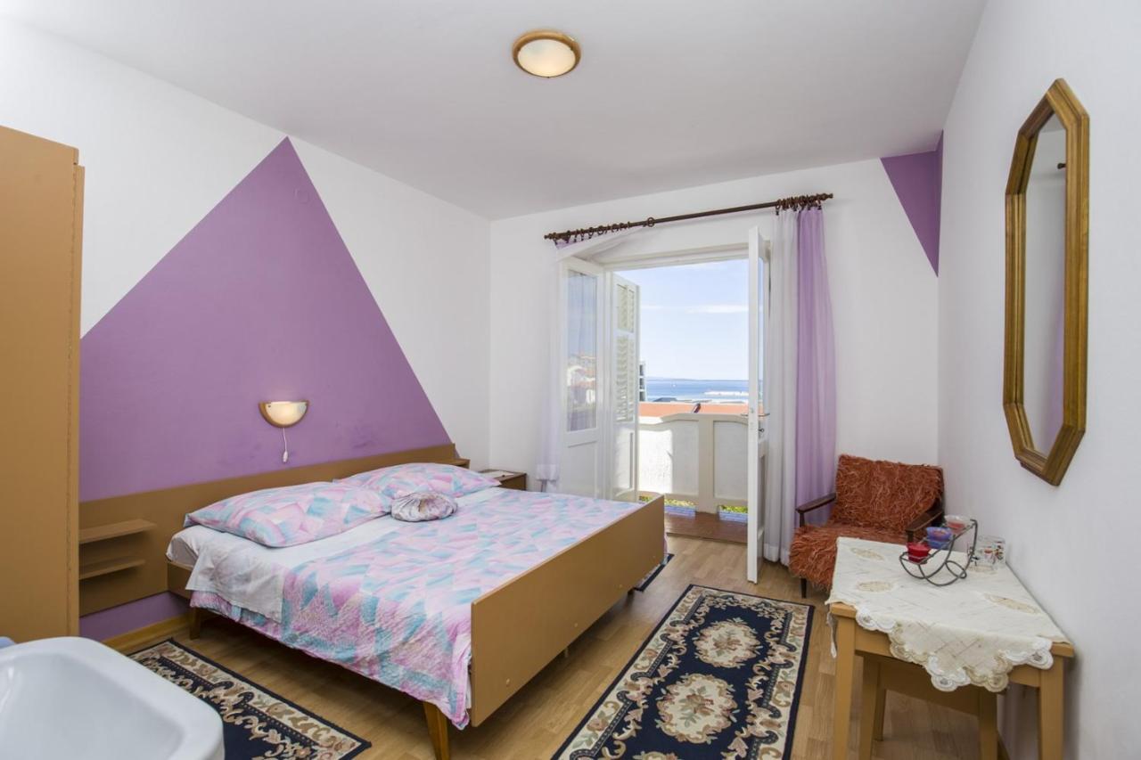 Rooms Padovan Banjol Exterior photo